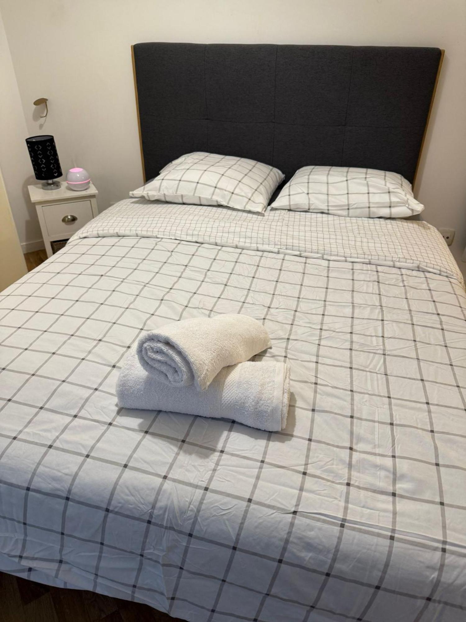SPACIEUX Appartement de Charme, près de Paris Mantes-la-Jolie Esterno foto